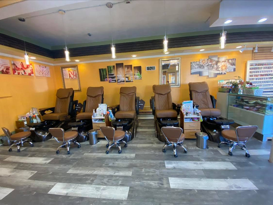 MP Nails Spa - One of the best nail salon in North Mayfair Chicago, IL 60630